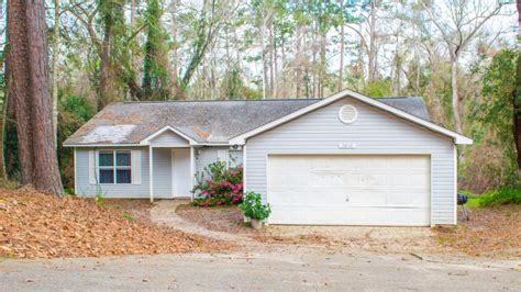 There are also 326 Single Family <strong>Homes for rent</strong>, Condos, and Townhome <strong>rentals</strong> currently available <strong>in Tallahassee</strong> ranging from $650 to $4,800. . Homes for rent in tallahassee fl
